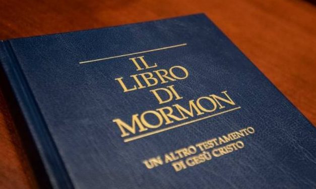 Perché il libro di Mormon riporta il nome di una persona?