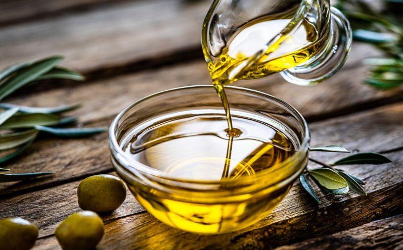 Il processo di spremitura delle olive come simbolo delle sofferenze di Gesù